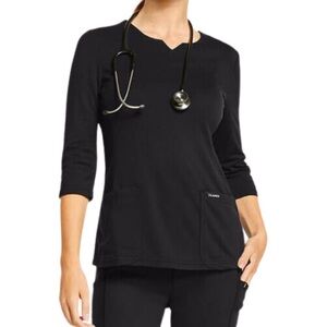 Jannuu black scrub top